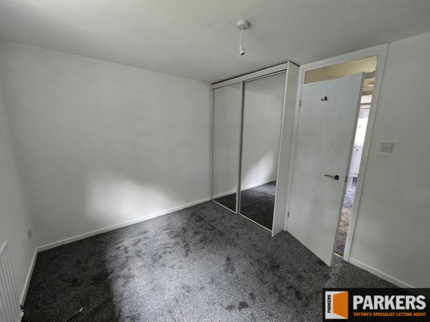 Images for Rufus Gardens, Totton