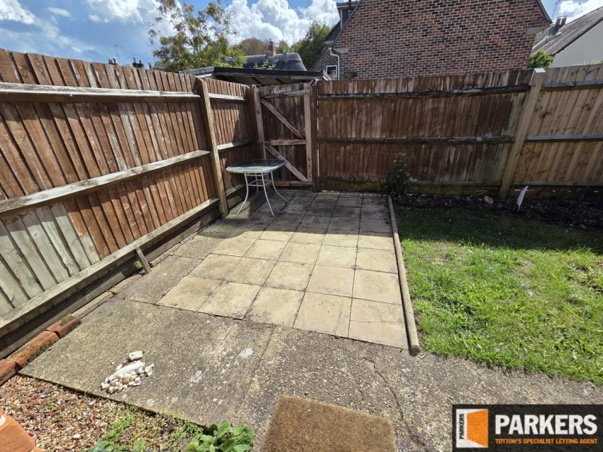 Images for Riverside Gardens, Romsey