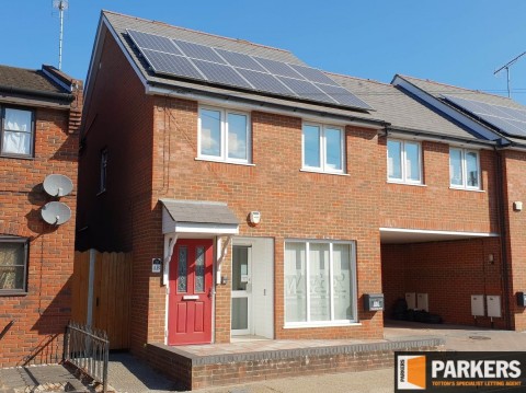 View Full Details for Rumbridge Street, Totton