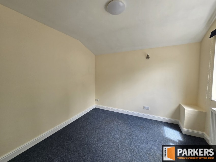 Images for High Street, Totton