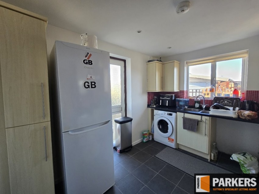 Images for Barnsfield Crescent, Totton