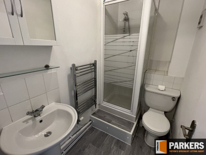 Images for Elliot Close, Totton