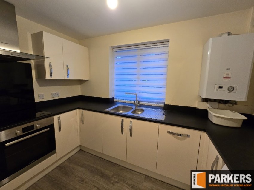 Images for 14 South Street, Hythe