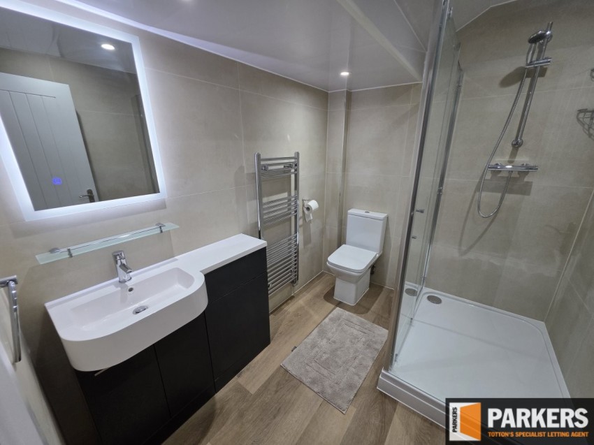 Images for 22-24 Commercial Road, Totton