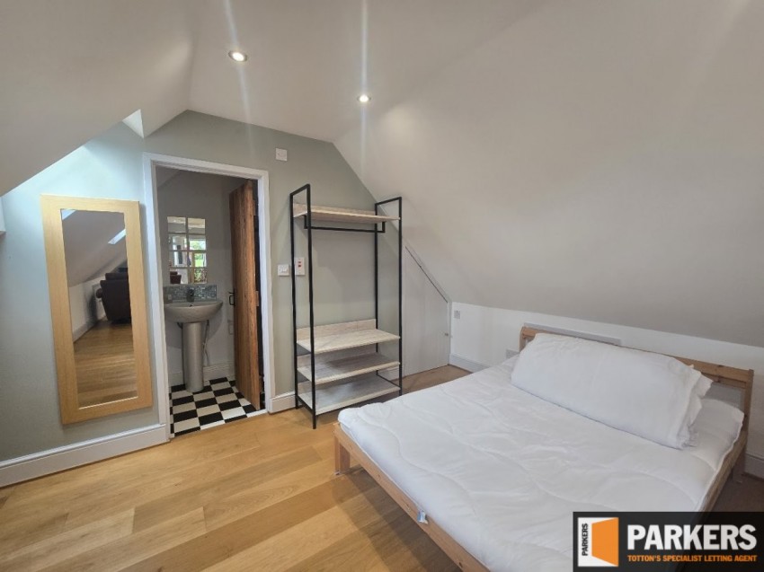 Images for Newport Lane, Braishfield