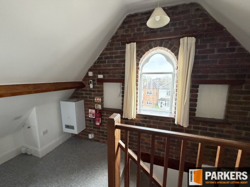 Images for 103 Waterloo Road, Freemantle