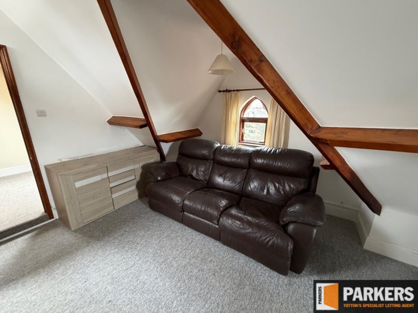 Images for 103 Waterloo Road, Freemantle