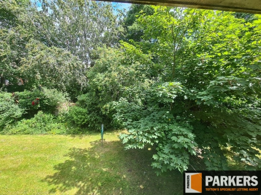 Images for Odiham Close, Lordswood