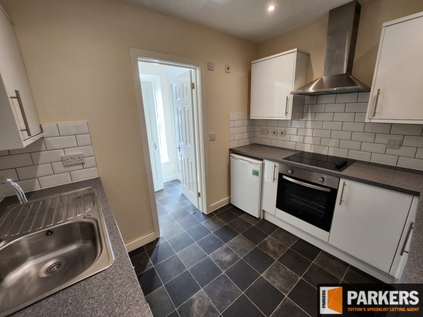 Images for Lyndhurst Road, Ashurst