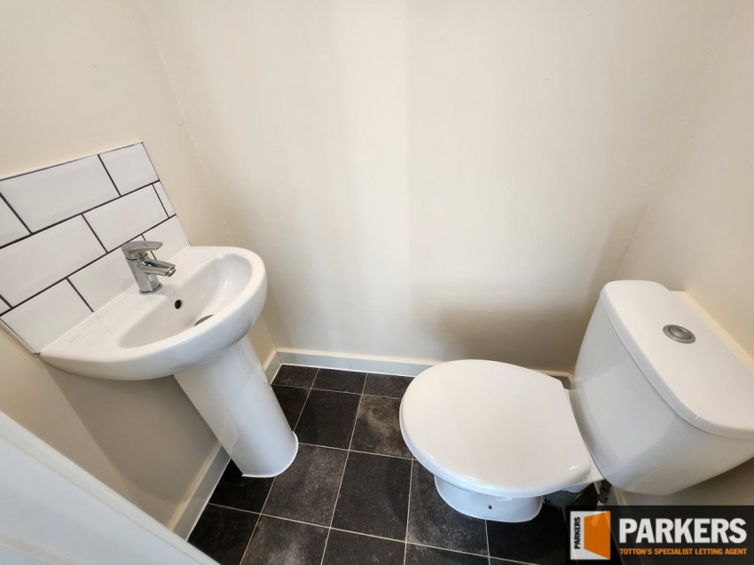 Images for Lyndhurst Road, Ashurst