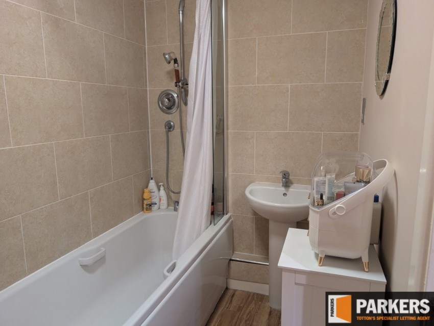 Images for Finzi Close, Sholing